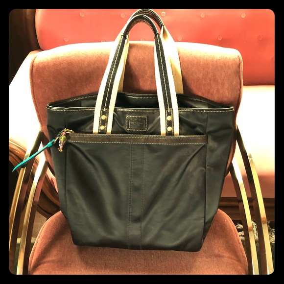 Authentic Black Coach Tote Bag - Picture 1 of 7